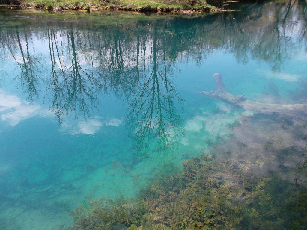 Gacka Valley Licko Lesce ภายนอก รูปภาพ